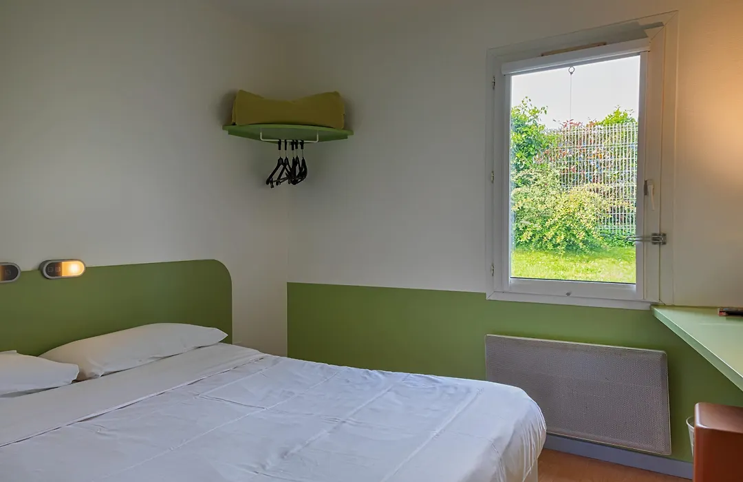 Ibis Budget Redon-1
