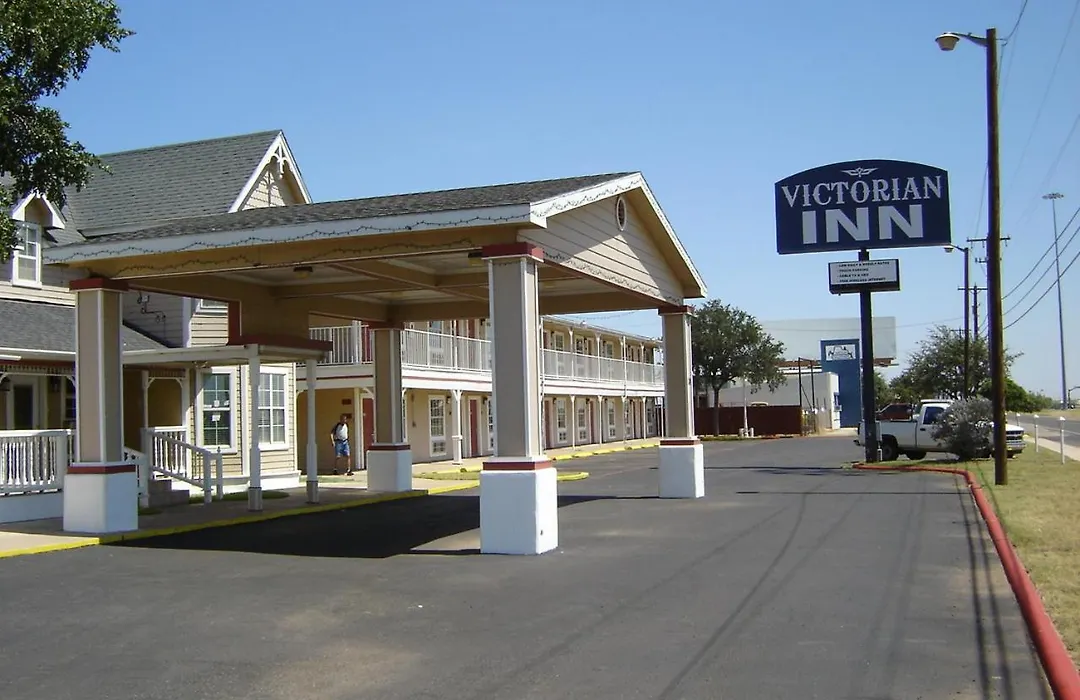 Victorian Inn Midland-1