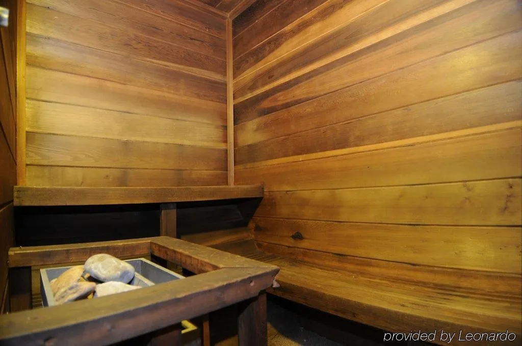 Best Western Golden Buff Lodge-1