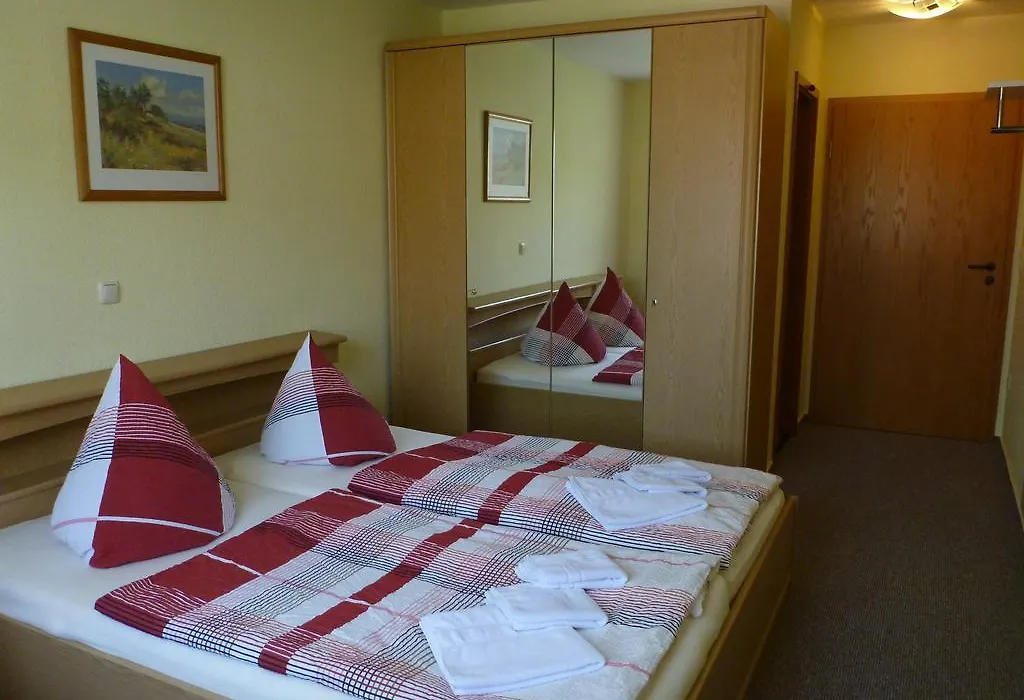 Hotel am Stadtwald-1