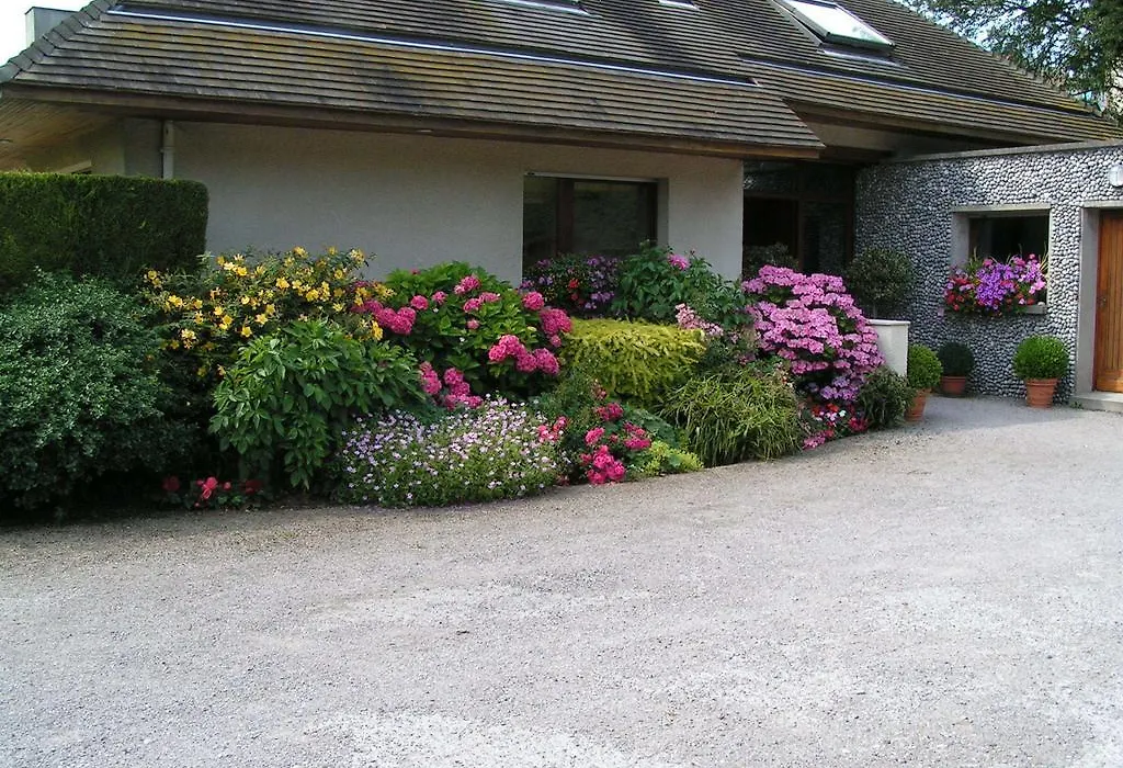 Villa Flore Chambres d'Hotes-1