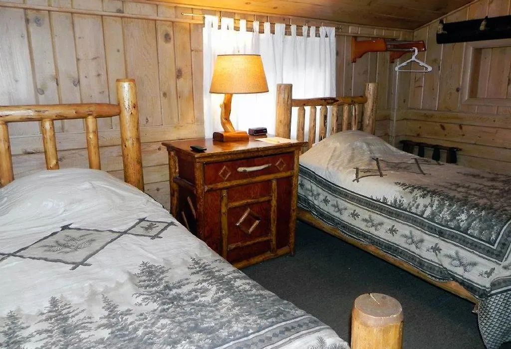 Sleepy Hollow Lodge-1