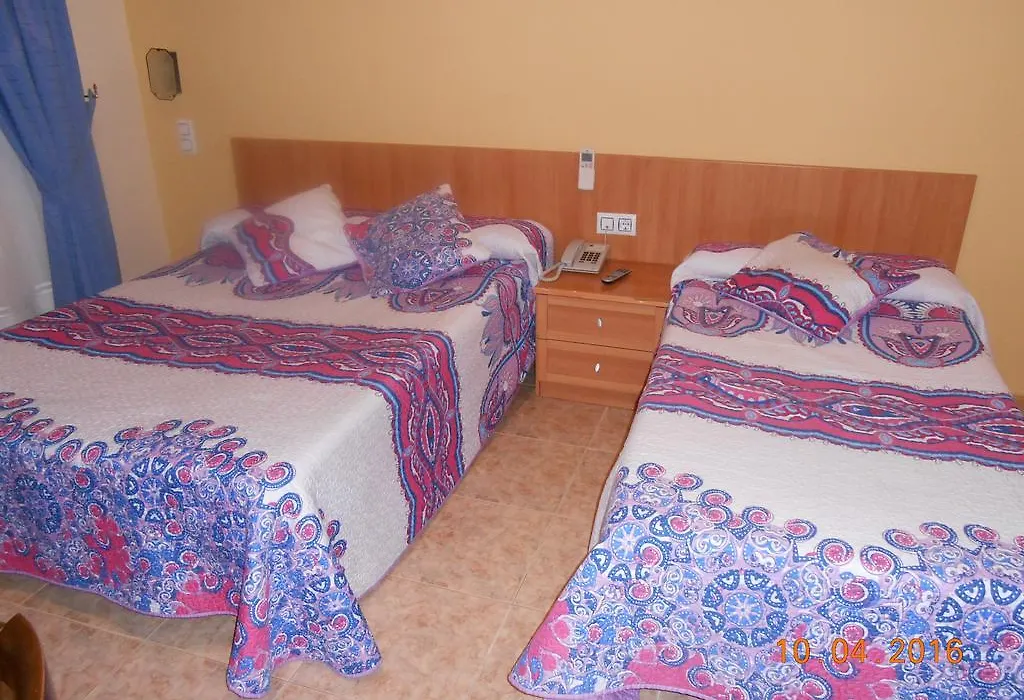Hotel Los Hermanos-1
