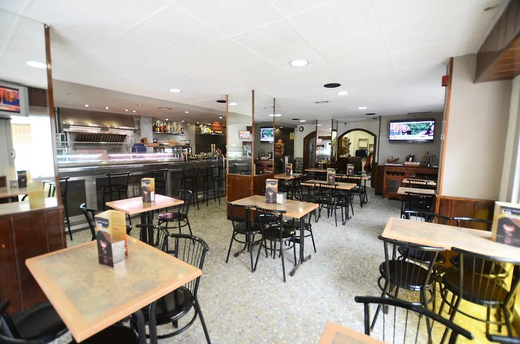 Hostal Los Maños-1