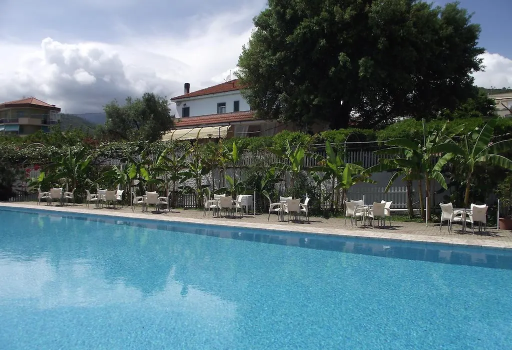 Borgo Degli Ulivi Resort-1