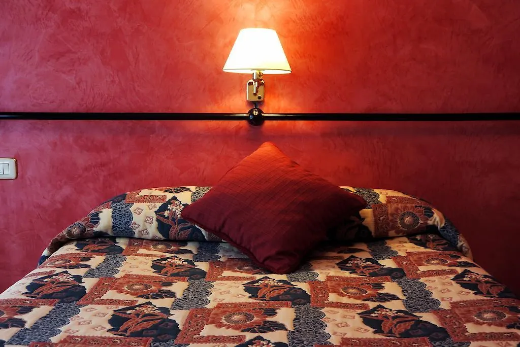 Hotel Lena-1