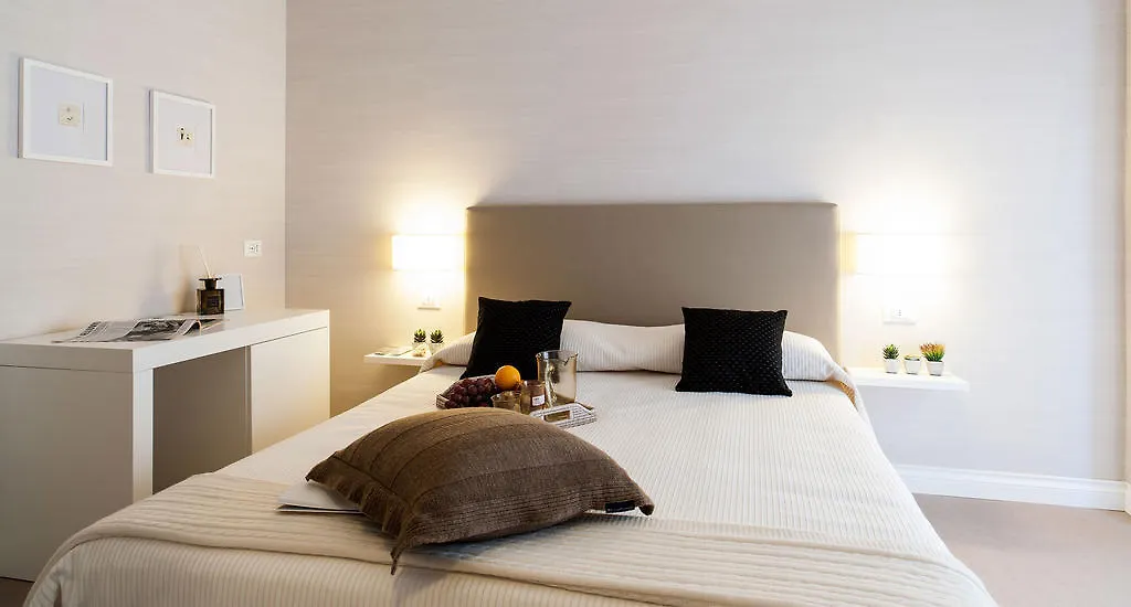 B&B Blanc-1
