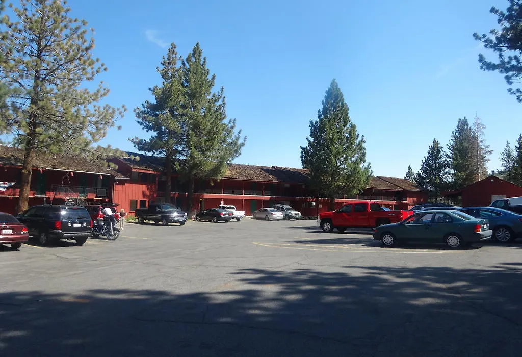 Boulder Lodge-1