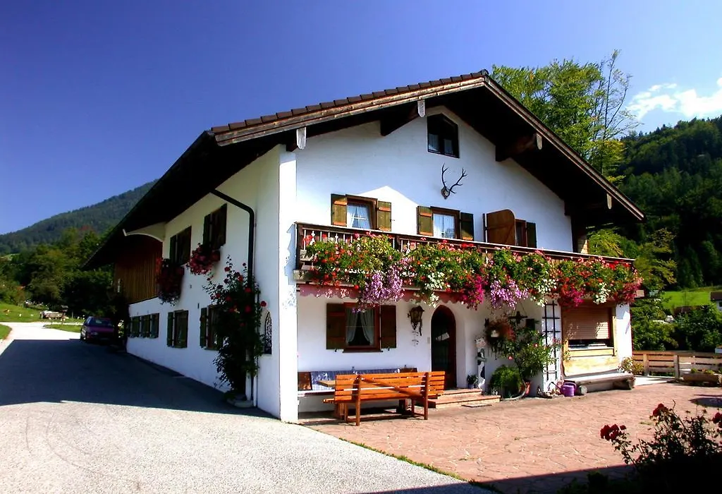 Haus Wiesenrand-1