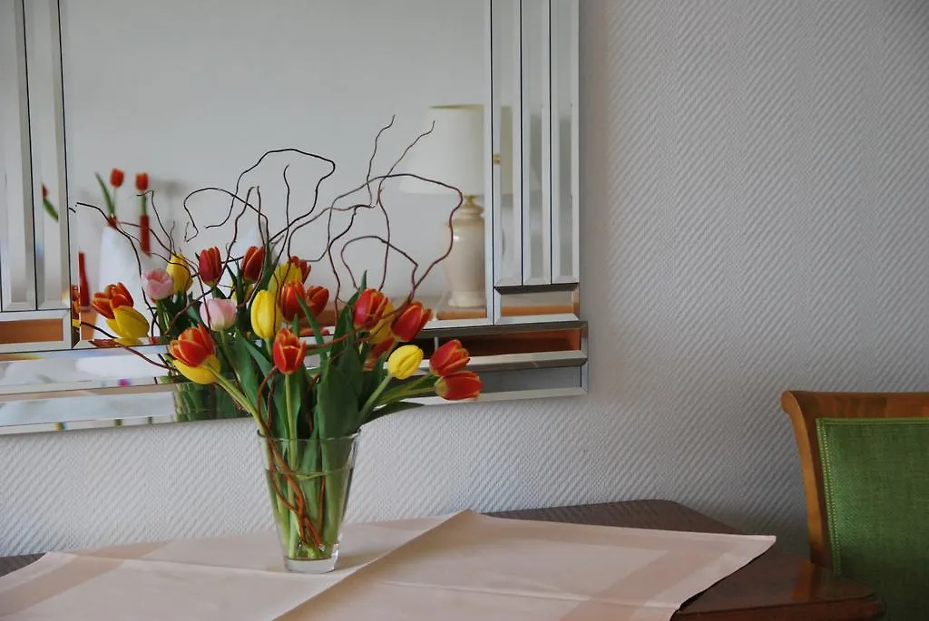 Hotel Flora-1