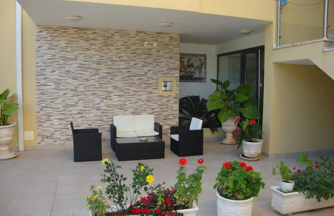 Mantamar Apartamentos-1