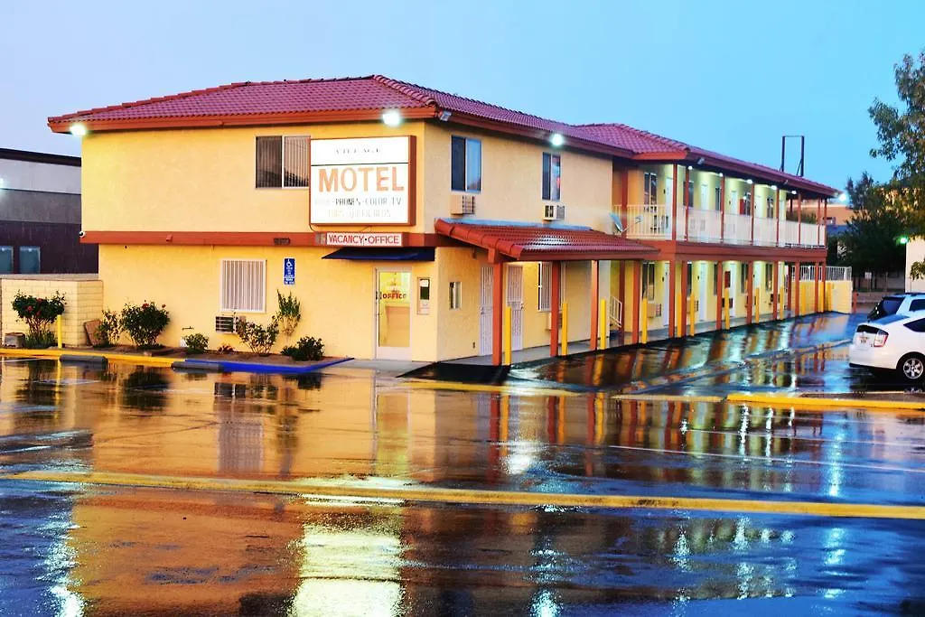 Mojave Inn-1