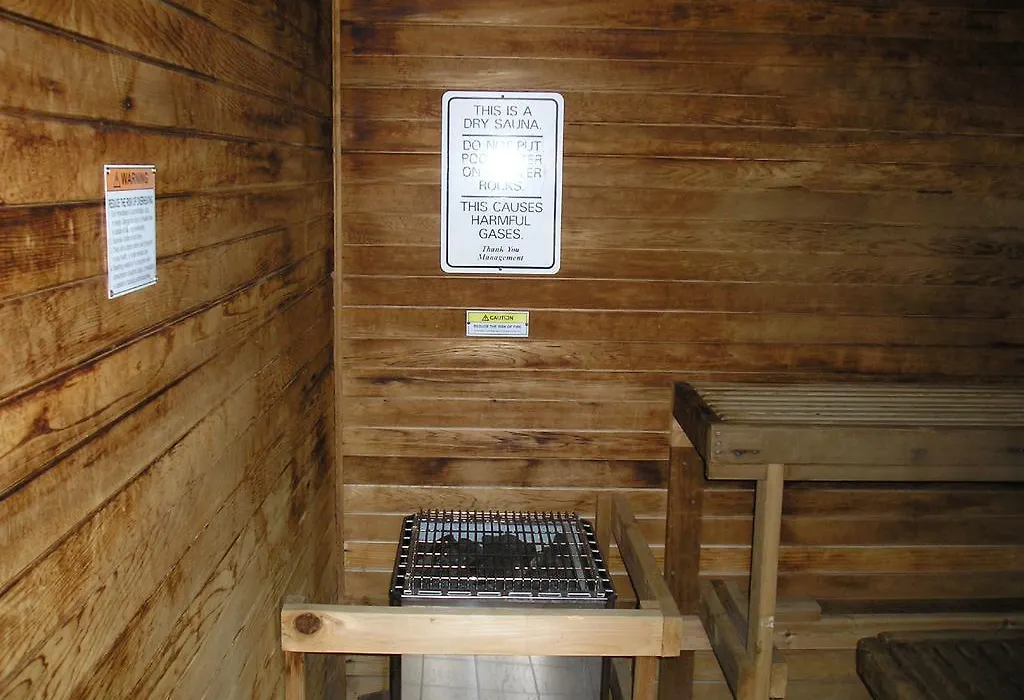 Seaside Camping Resort Deluxe Studio Cabin 2-1