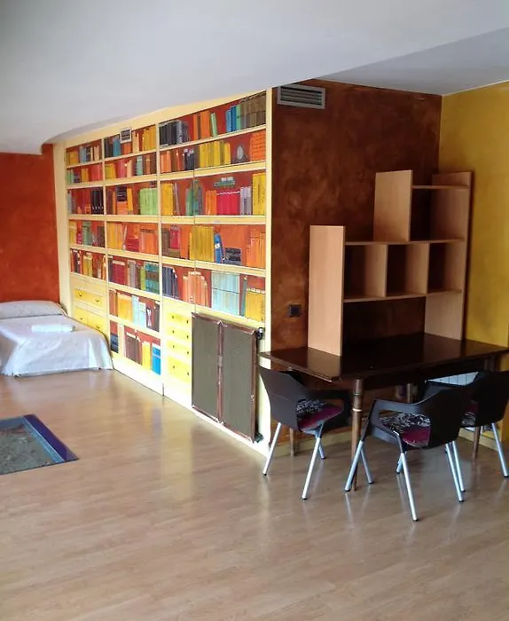 Hostel Alhambra-1