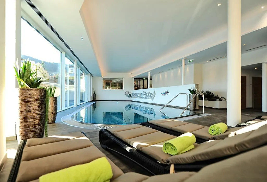 Hotel Roeck Garni-1