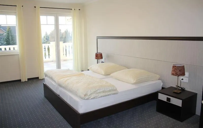 Hotel Helena-1