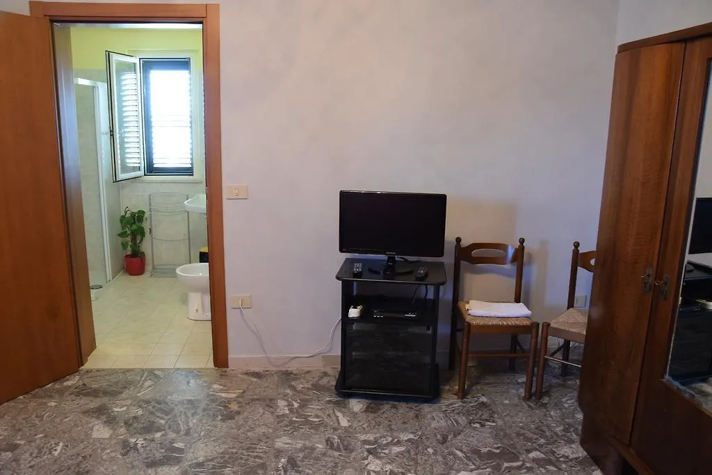 La Scogliera B&B-1