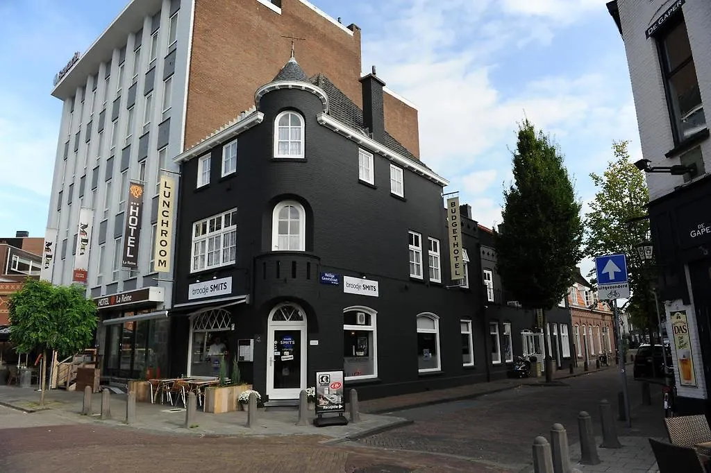 Budgethotel De Zwaan-1