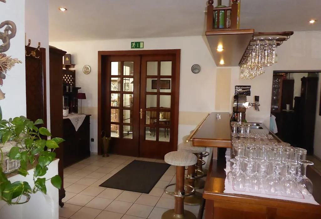 Hotel&Restaurant Kleinolbersdorf-1