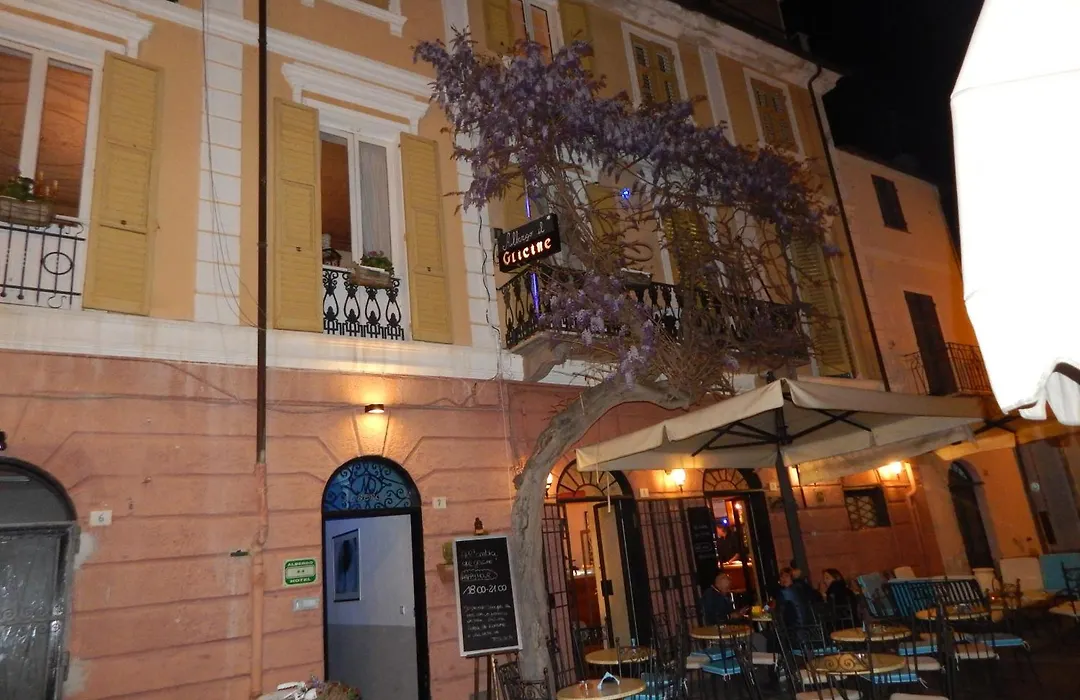Hotel Glicine-1