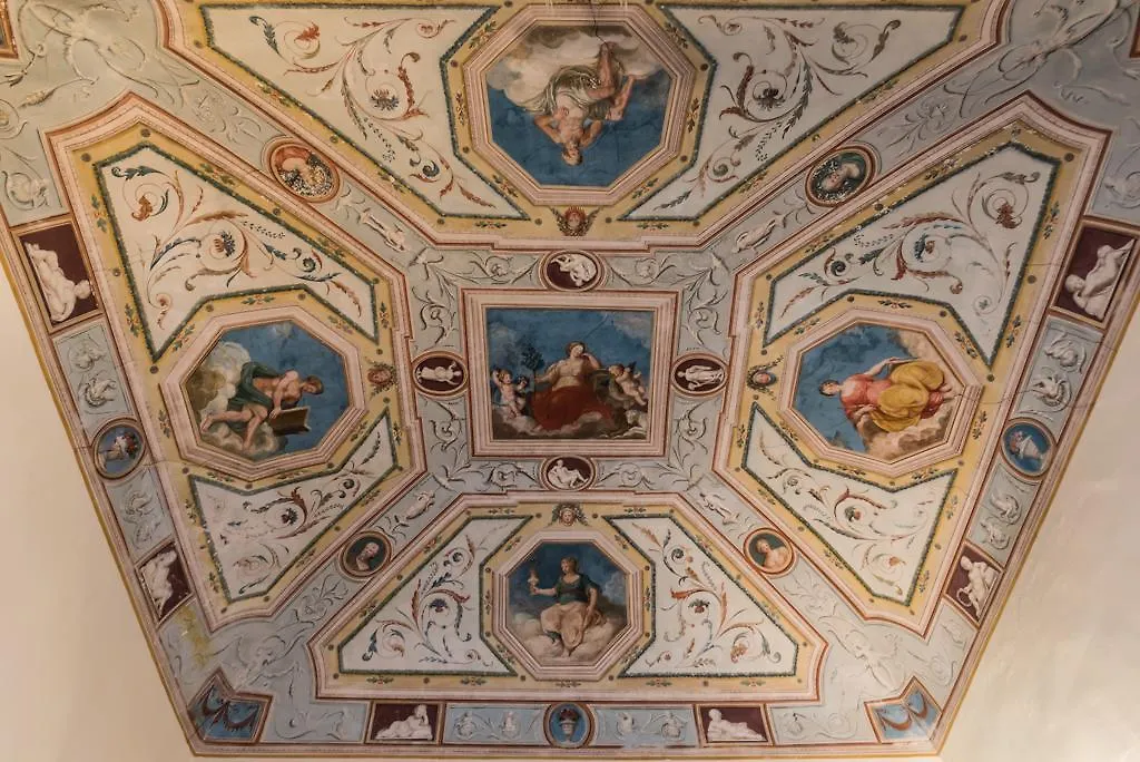 B&B L'Agnolo Di Caroti Cinzia-1