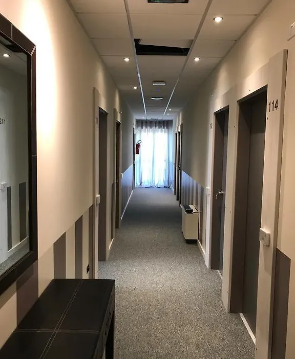 Novahotel-1