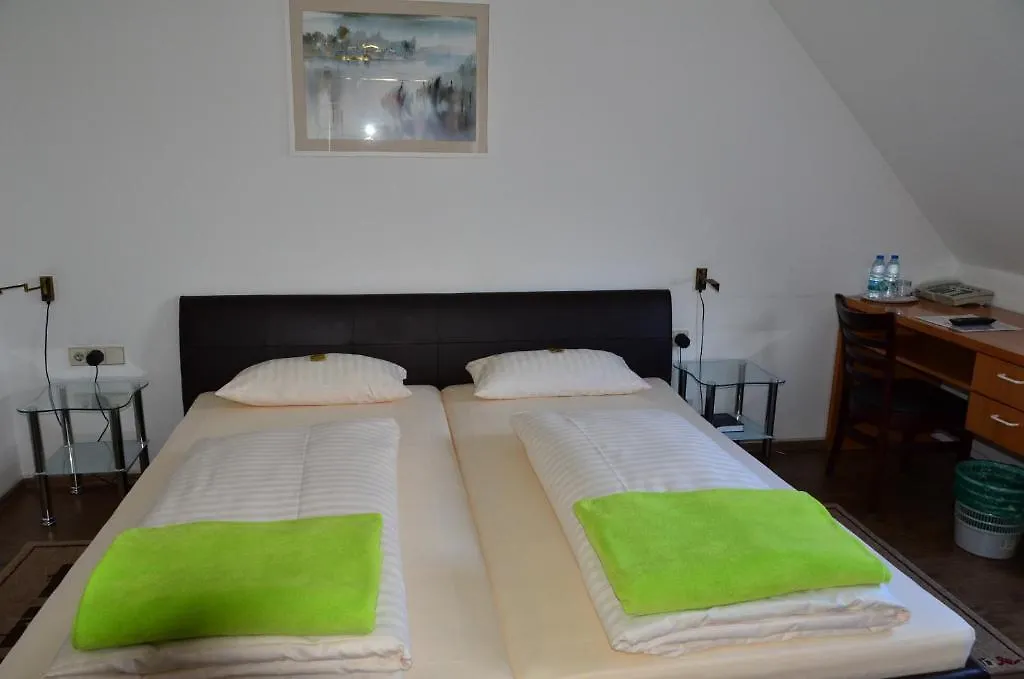 Hotel Moerike-1