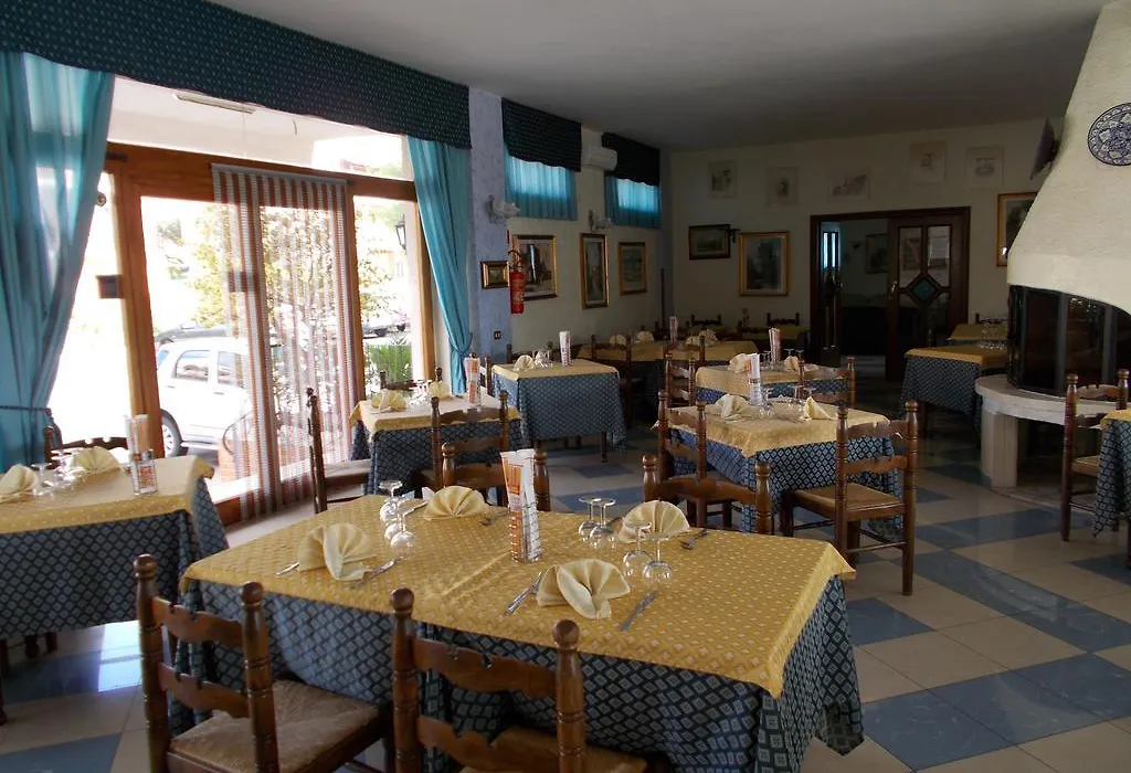 Hotel Maremonti-1