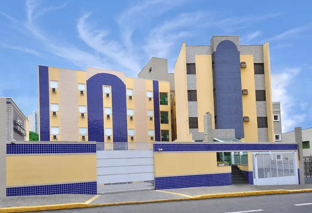 Hotel Hetropolis-1