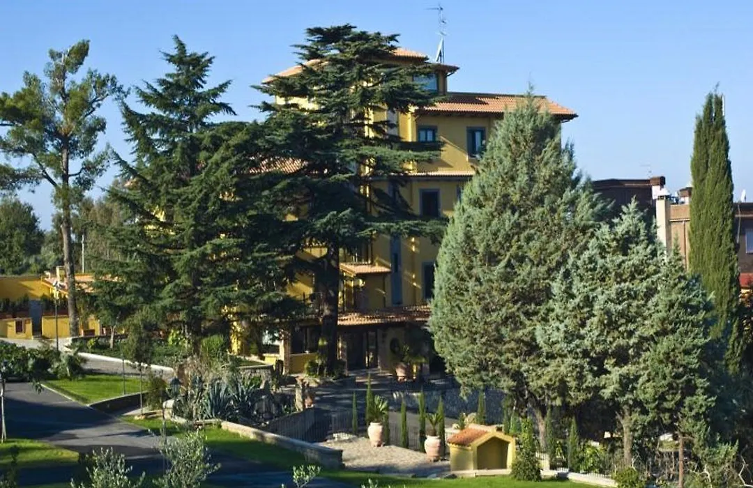 Green Hotel Poggio Regillo-1