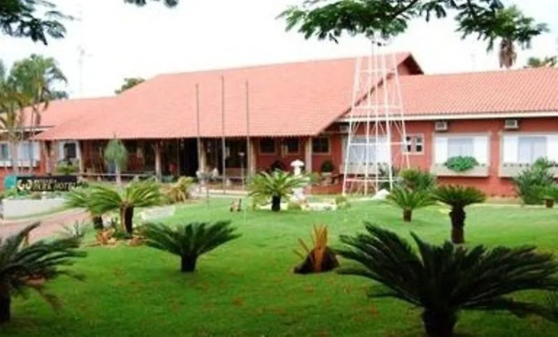 Estancia Park Hotel-1