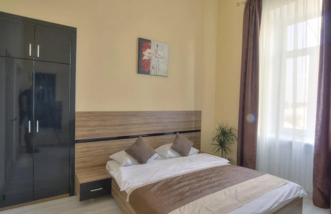 Best Season Apart Hotel-1