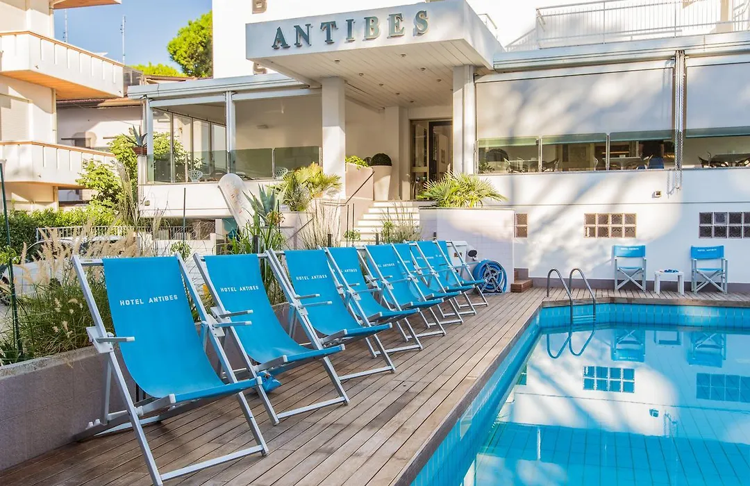 Family Hotel Antibes -50m dal mare --1