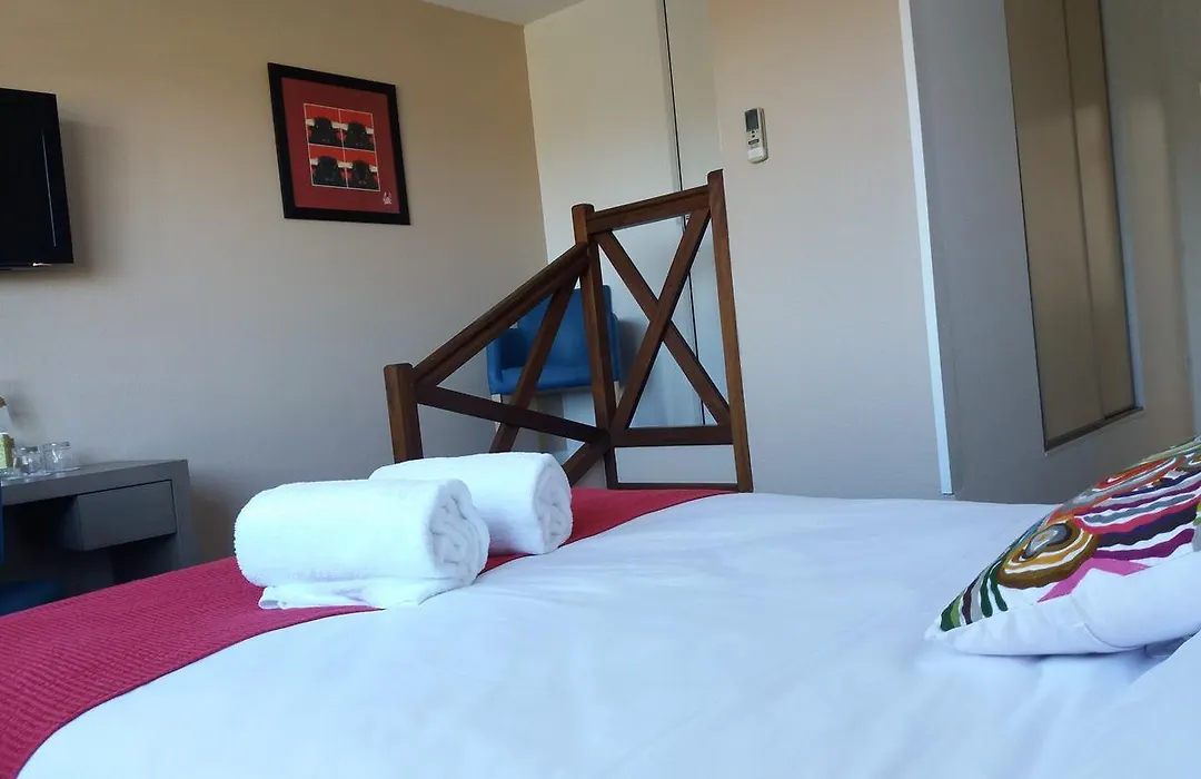 Hotel Biarritz Atlantique - Lycée Hotelier - Management School-1