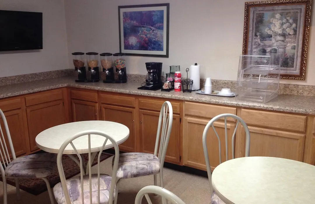 Budget Inn Express Bristol-1