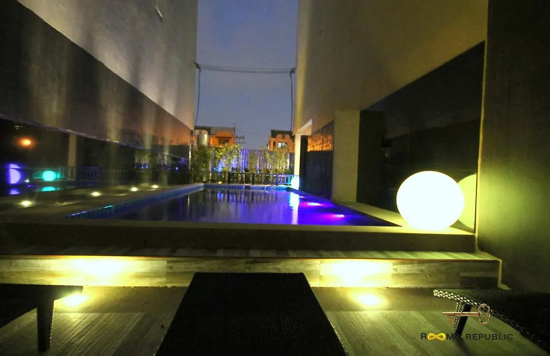 Rooms Republic Pattaya-1