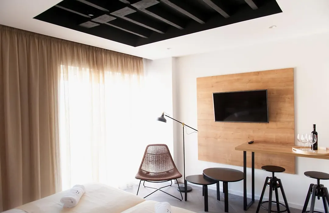 Domus Romana Lux-1