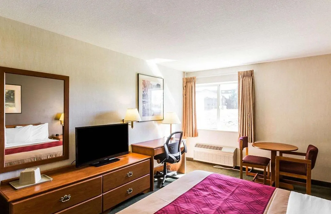West End Lodge-1