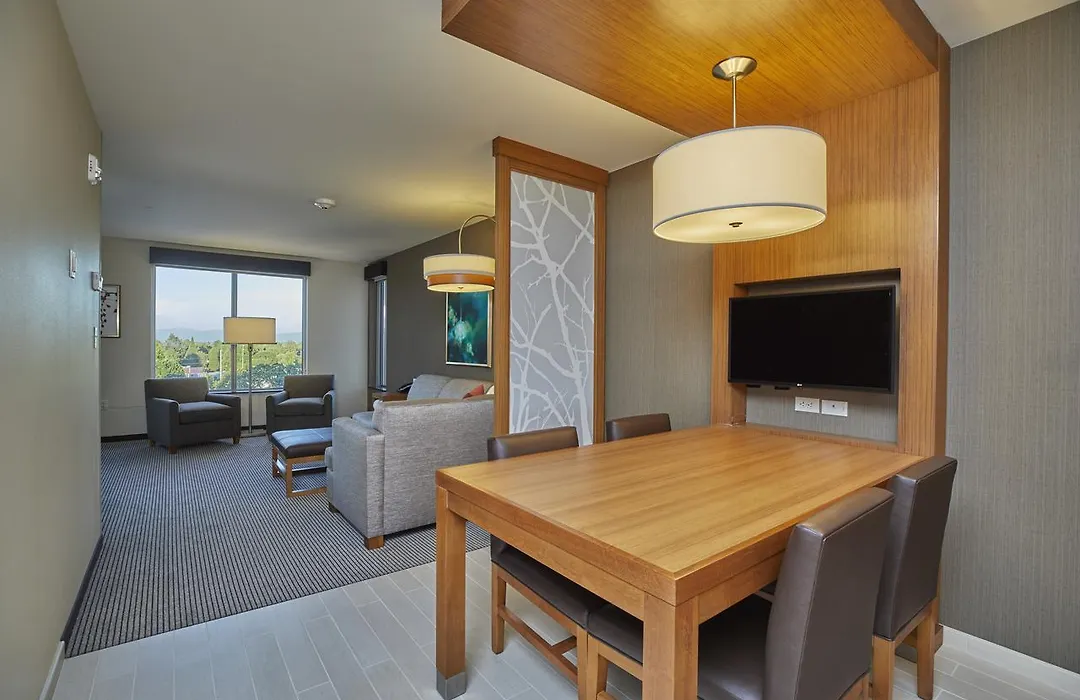 Hyatt Place Eugene/Oakway Center-1