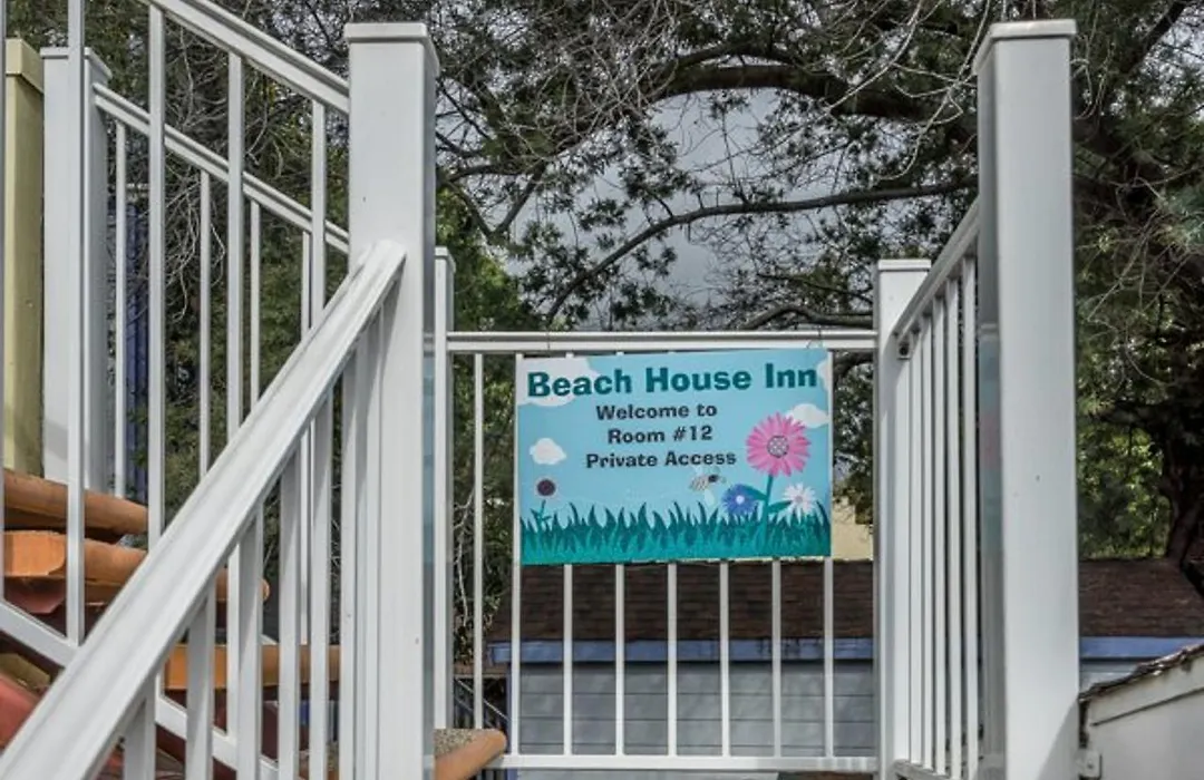 Beach House Inn-1