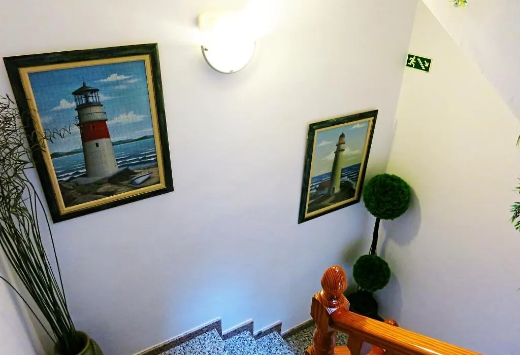Hostal Brisamar-1
