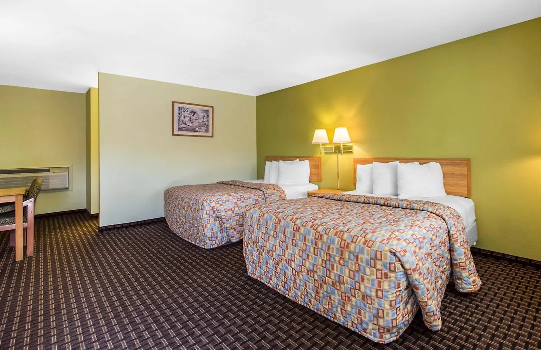 Rodeway Inn Gunnison - Crested Butte-1