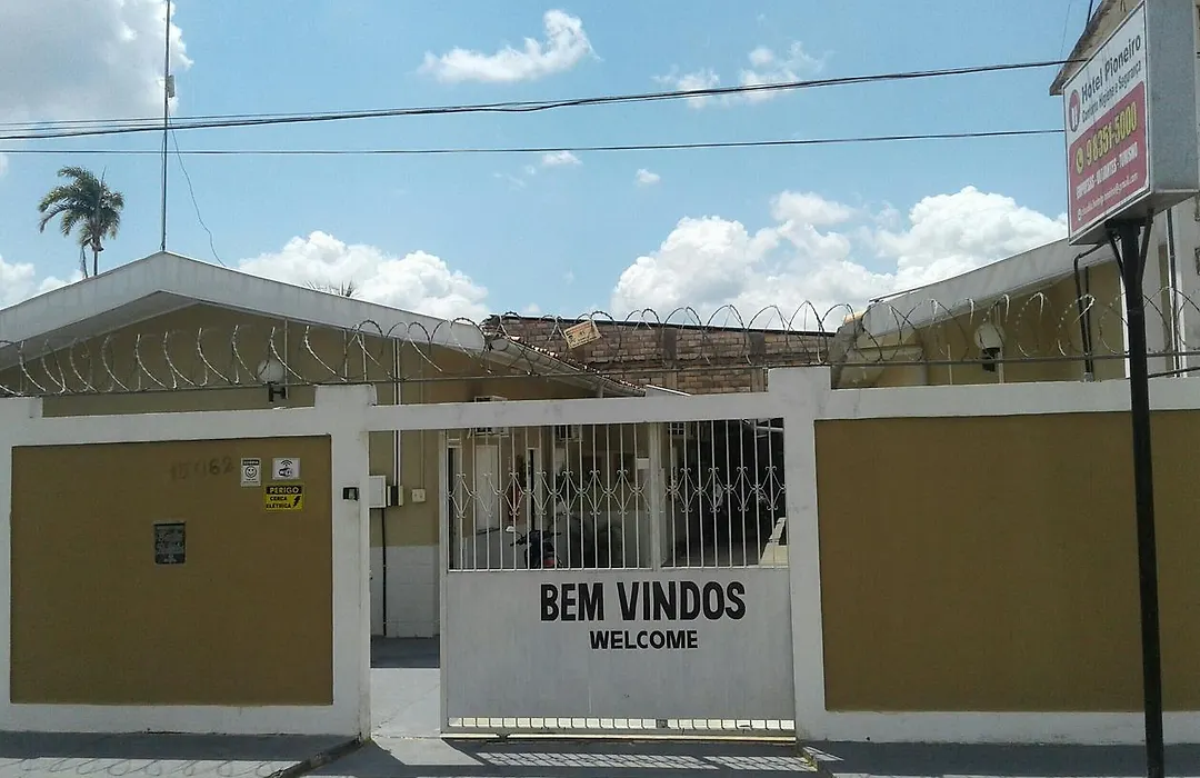 Hotel Pioneiro-1