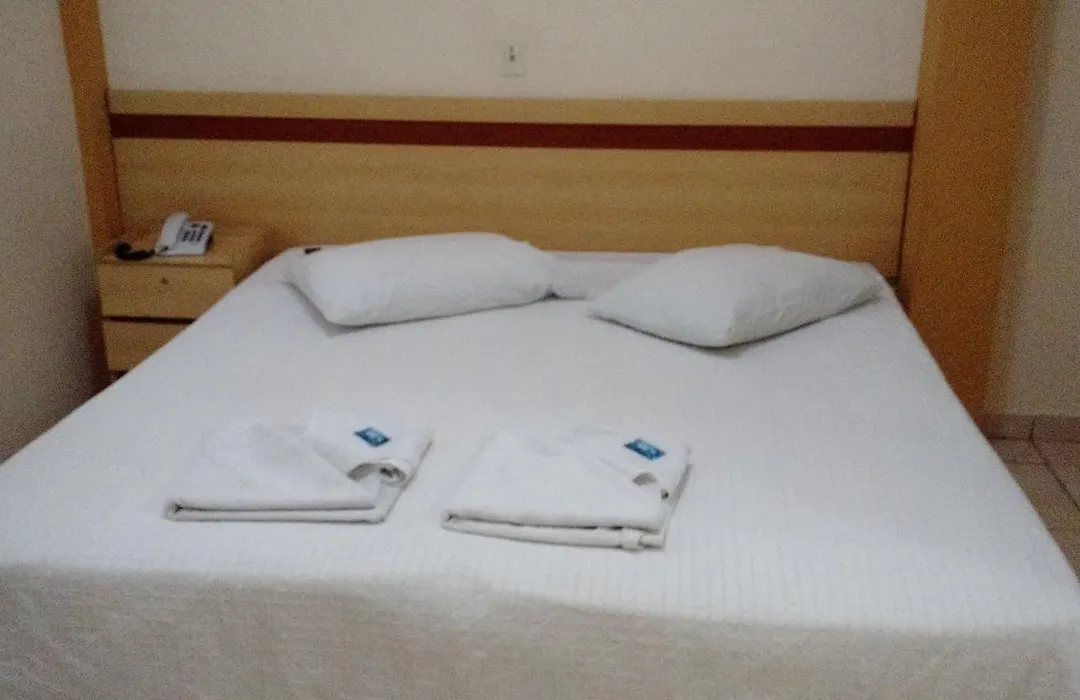 Hotel Makarena-1