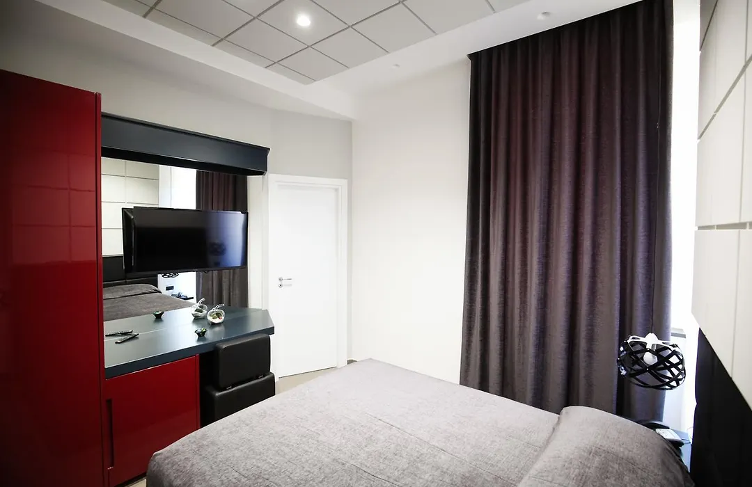 Gramsci Luxury Rooms-1