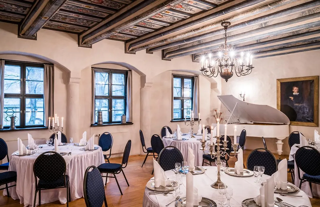 Romantik Hotel Deutsches Haus-1