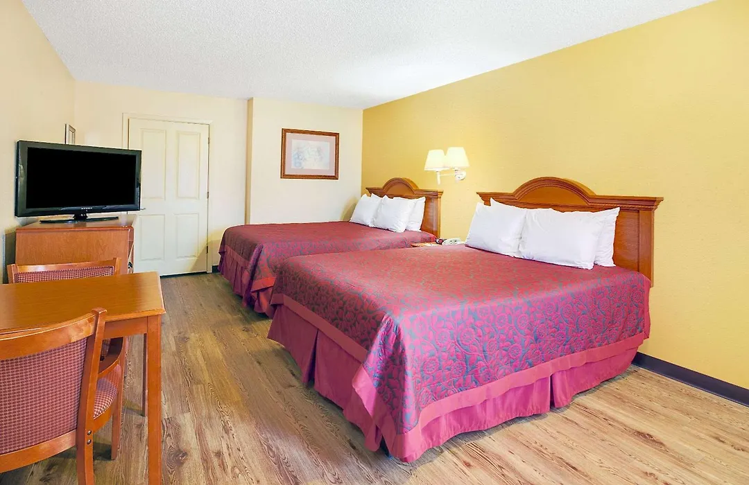 Days Inn By Wyndham Boerne-1