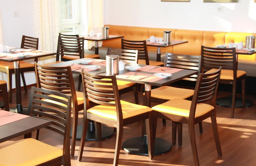 Stadthotel Berggeist-1