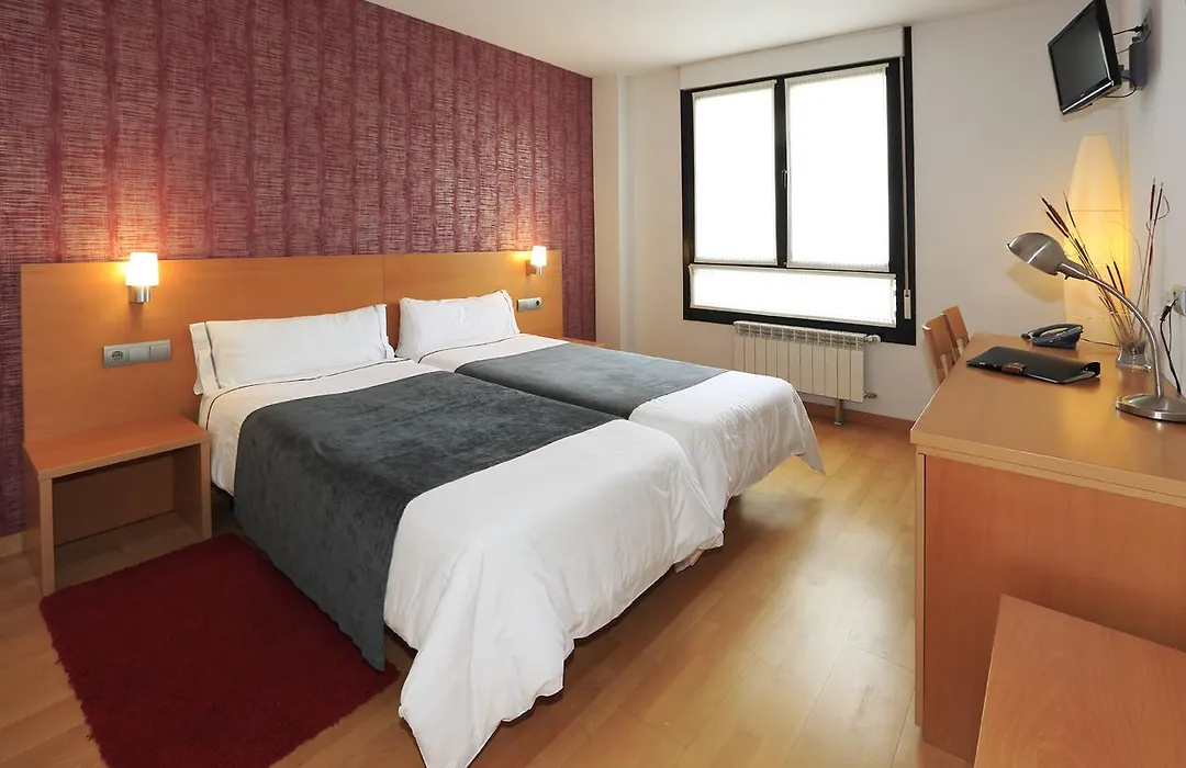 Hotel Txarriduna-1