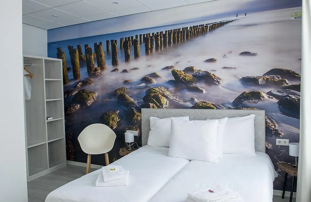 City2Beach Hotel-1